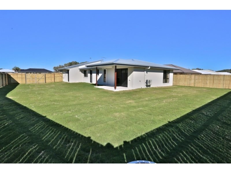 23 Beachside Circuit, Mulambin QLD 4703