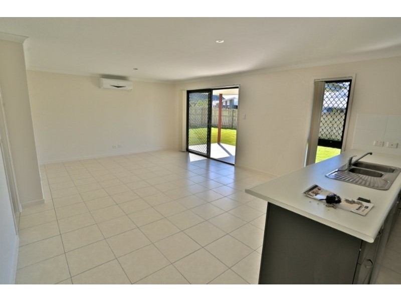 23 Beachside Circuit, Mulambin QLD 4703