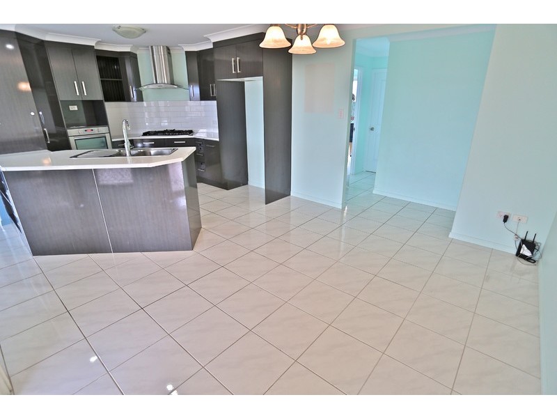 10 New Forest Road, Zilzie QLD 4710