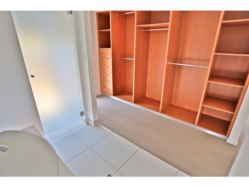 33 Cocoanut Point Drive, Zilzie QLD 4710