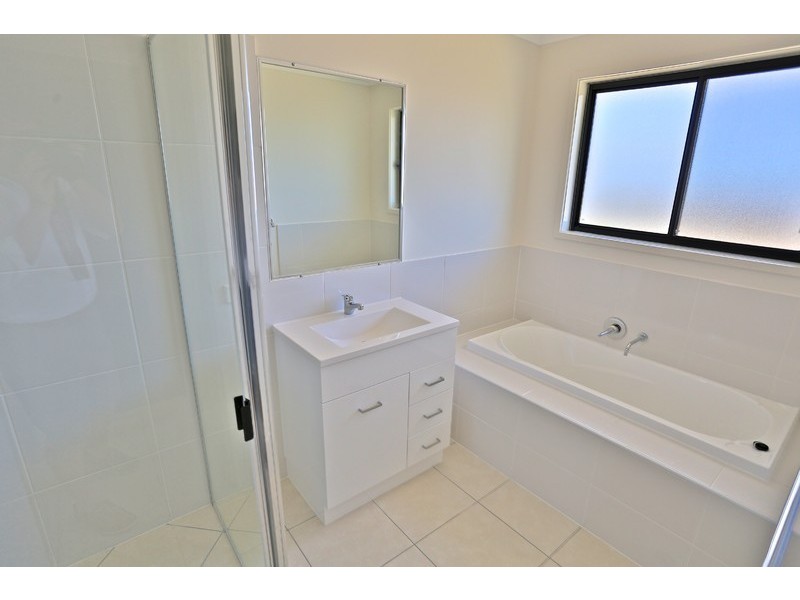 32 Outrigger Drive, Mulambin QLD 4703
