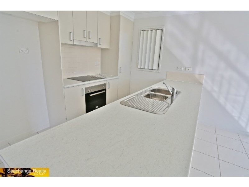 8 Waterpark Drive, Mulambin QLD 4703