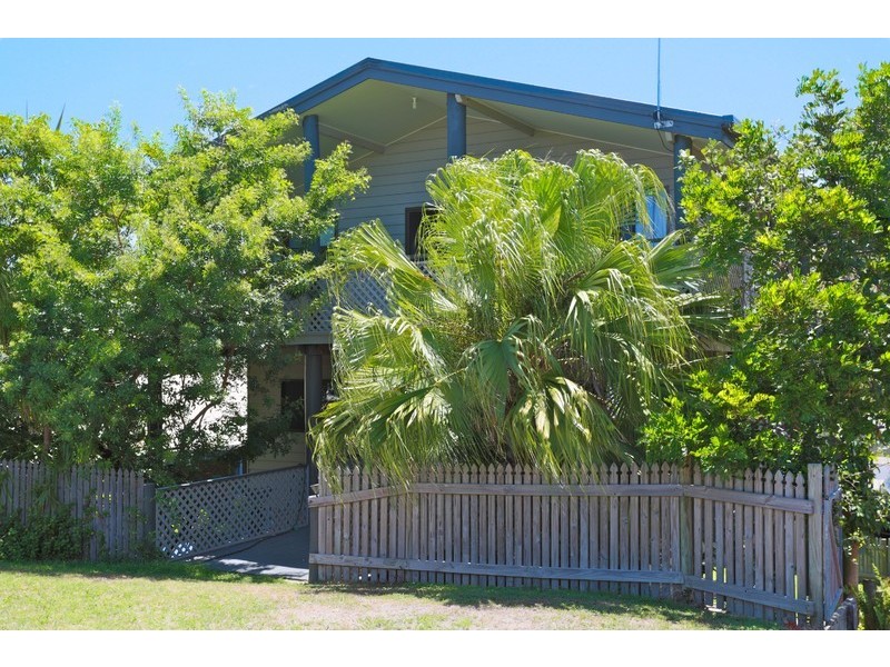 39 Ferguson Street, Emu Park QLD 4710