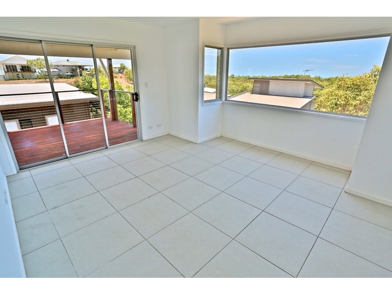 33 Cocoanut Point Drive, Zilzie QLD 4710
