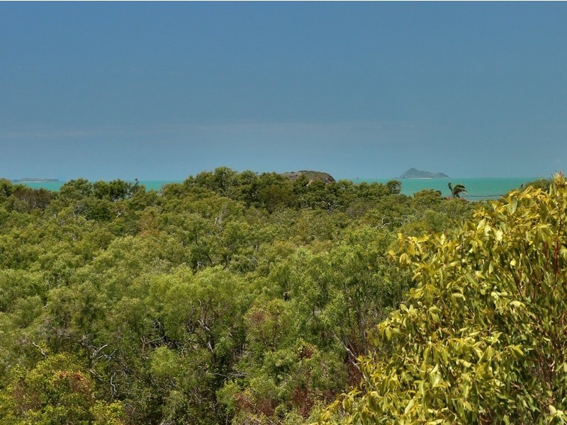 33 Cocoanut Point Drive, Zilzie QLD 4710