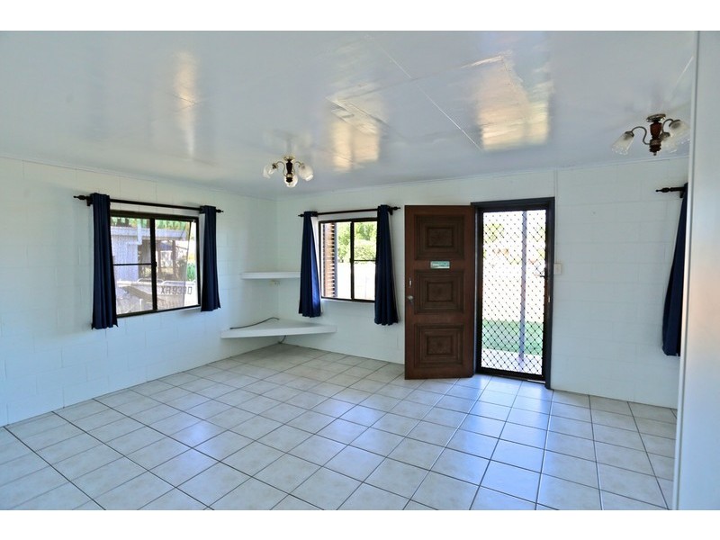 22 Limpus Avenue, Keppel Sands QLD 4702