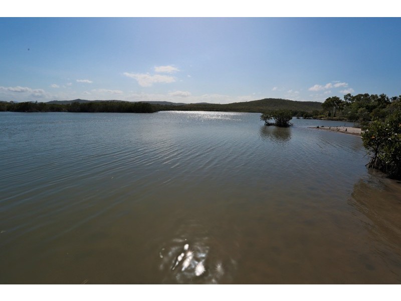 31 Blue Water Boulevard, Mulambin QLD 4703