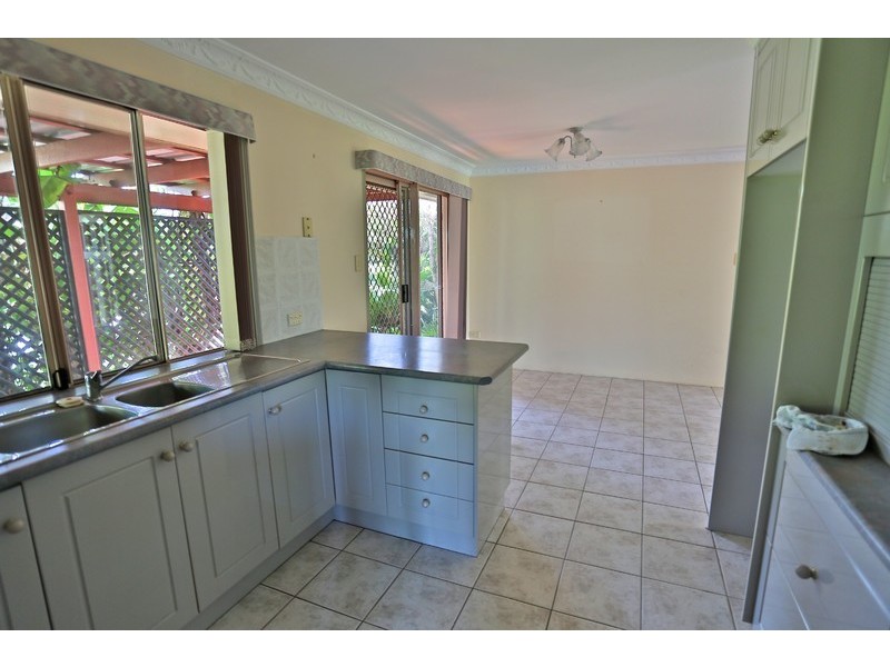 40 Larnach Street, Emu Park QLD 4710