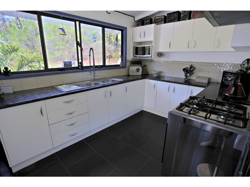 175 Manns Roads, Emu Park QLD 4710