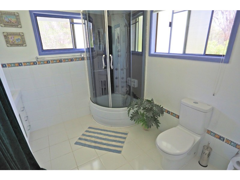 175 Manns Roads, Emu Park QLD 4710