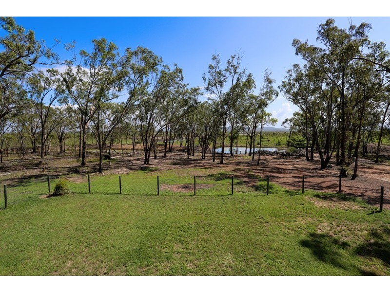 175 Manns Roads, Emu Park QLD 4710