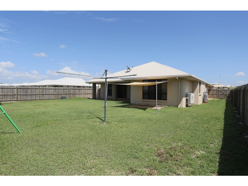 17 Eagle Heights, Zilzie QLD 4710