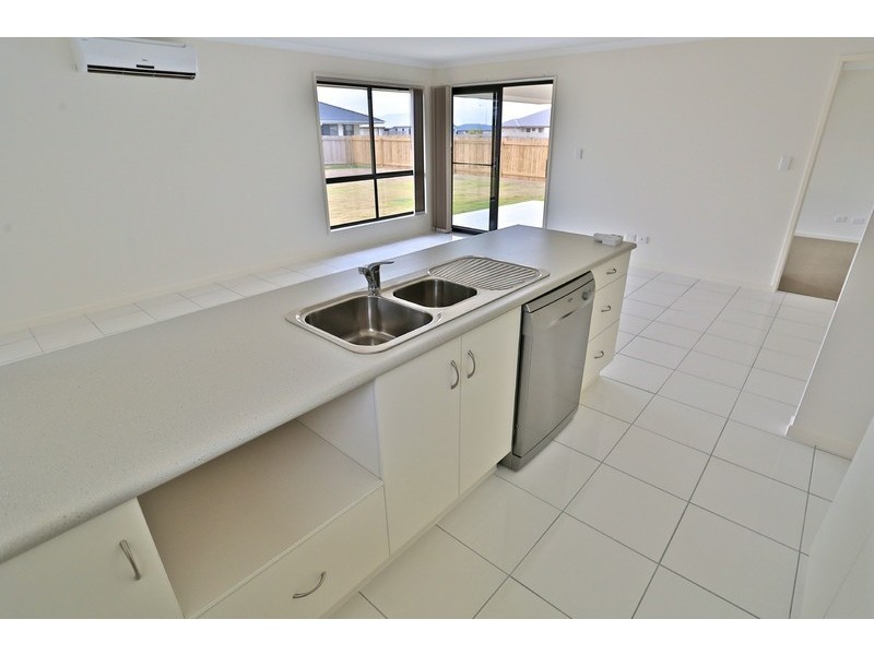24 Timbers Beach Road, Zilzie QLD 4710