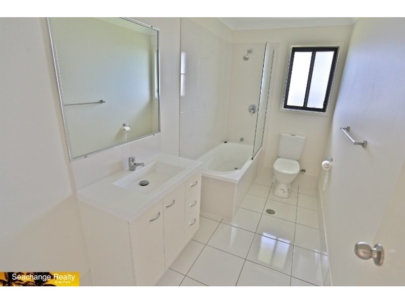 11 Falcon Crest, Zilzie QLD 4710