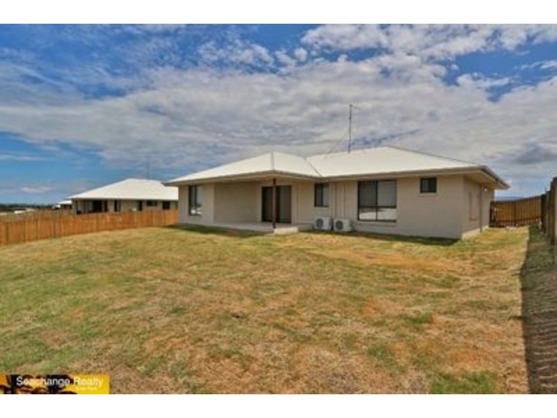 31 Falcon Crest, Emu Park QLD 4710