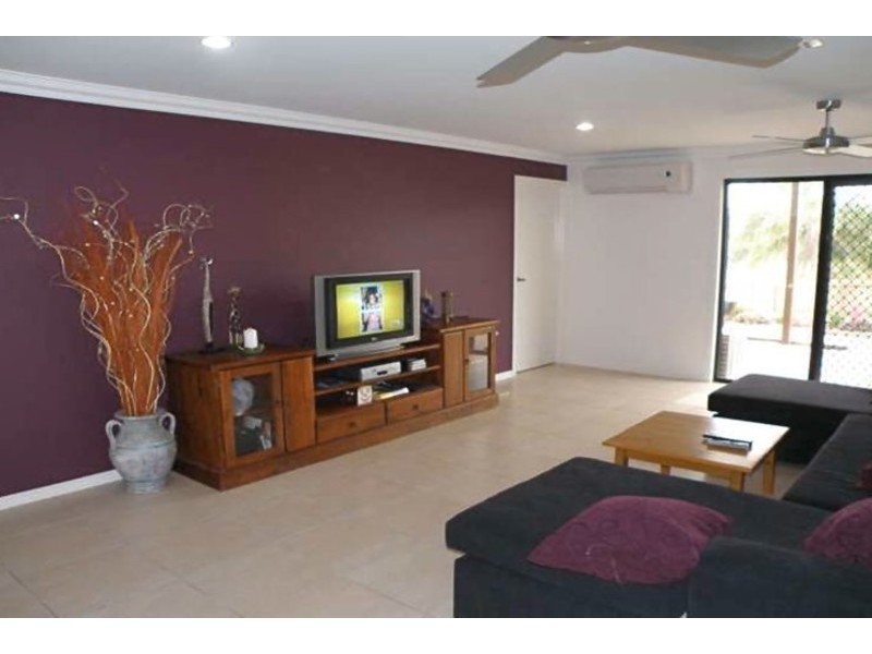 52 Paradise Way, Emu Park QLD 4710