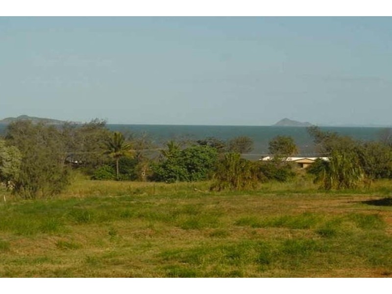 52 Paradise Way, Emu Park QLD 4710