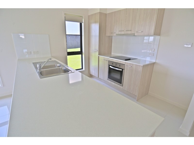 25 Hoop Street, Yeppoon QLD 4703