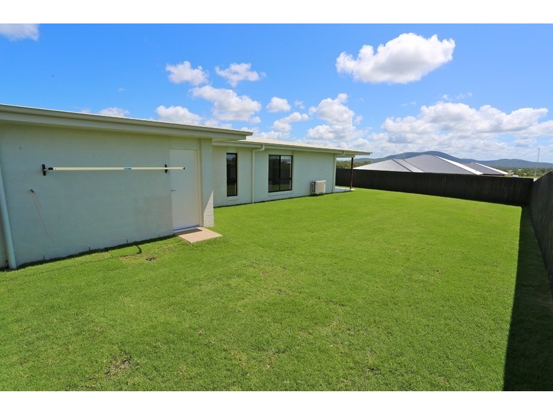 25 Hoop Street, Yeppoon QLD 4703