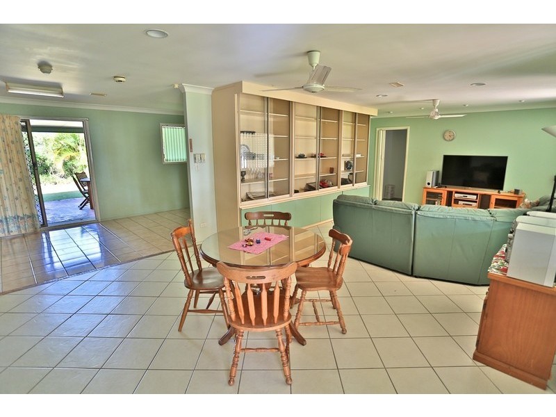 27 Ware Avenue, Causeway Lake QLD 4703