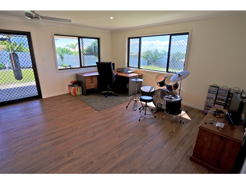 29 Paradise Way, Emu Park QLD 4710