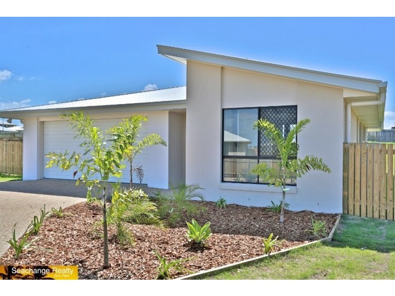 4 Falcon Crest, Emu Park QLD 4710