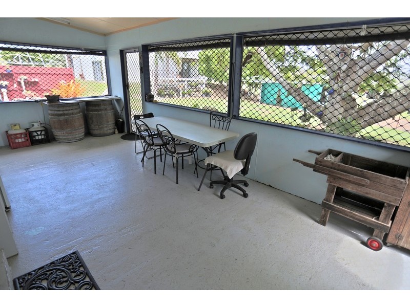 48 Nelson Street, Emu Park QLD 4710