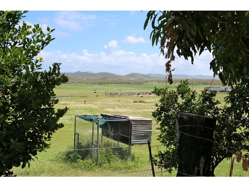 48 Nelson Street, Emu Park QLD 4710