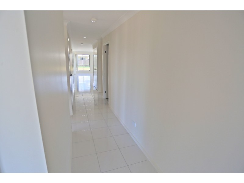 6 New Forest Road, Zilzie QLD 4710