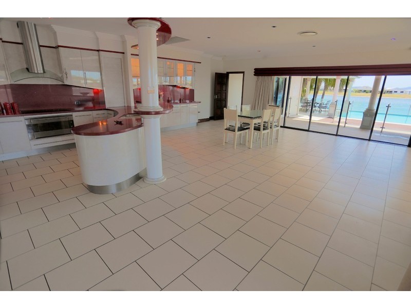 88 Monaco Drive, Zilzie QLD 4710
