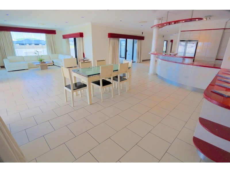 88 Monaco Drive, Zilzie QLD 4710