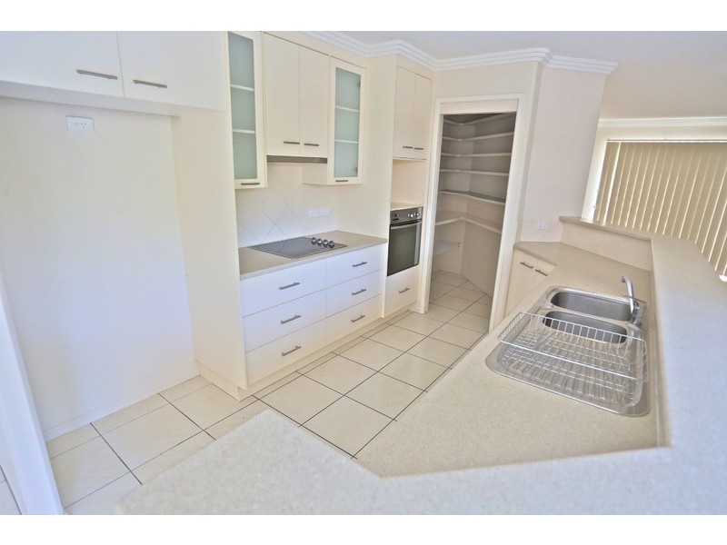 29 Nerita Avenue, Emu Park QLD 4710