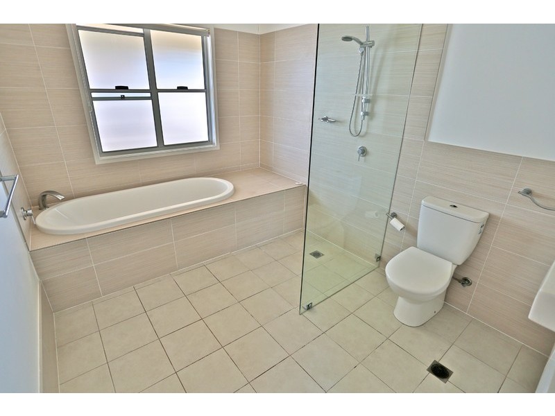 33 Cocoanut Point Drive, Zilzie QLD 4710