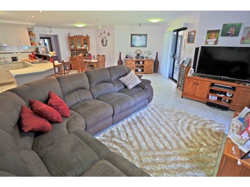 27 Nerita Avenue, Zilzie QLD 4710