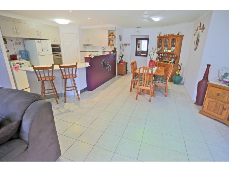 27 Nerita Avenue, Zilzie QLD 4710