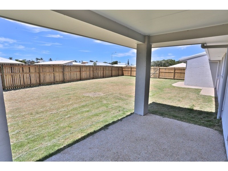 4 Barramundi Street, Mulambin QLD 4703