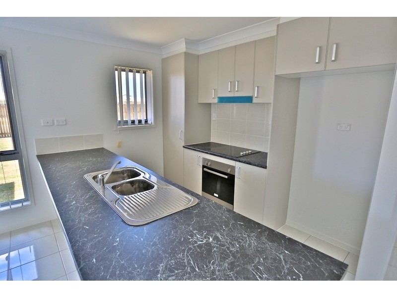 4 Barramundi Street, Mulambin QLD 4703