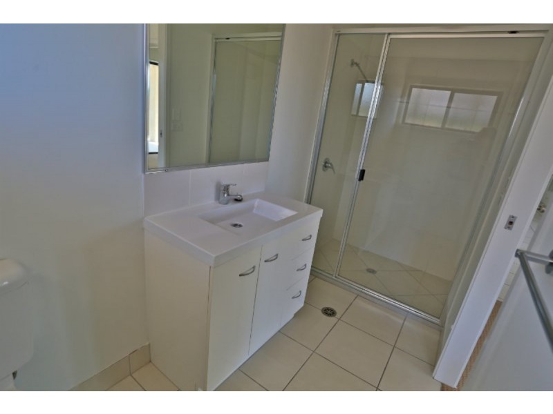 10 The Peak, Zilzie QLD 4710