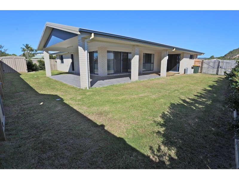 13 Waterpark Drive, Mulambin QLD 4703