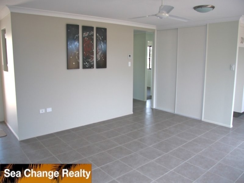1/64 Hewitt Street, Emu Park QLD 4710