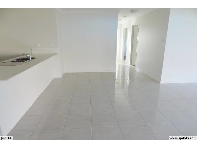 11 Waterpark Drive, Mulambin QLD 4703