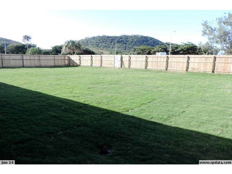 11 Waterpark Drive, Mulambin QLD 4703