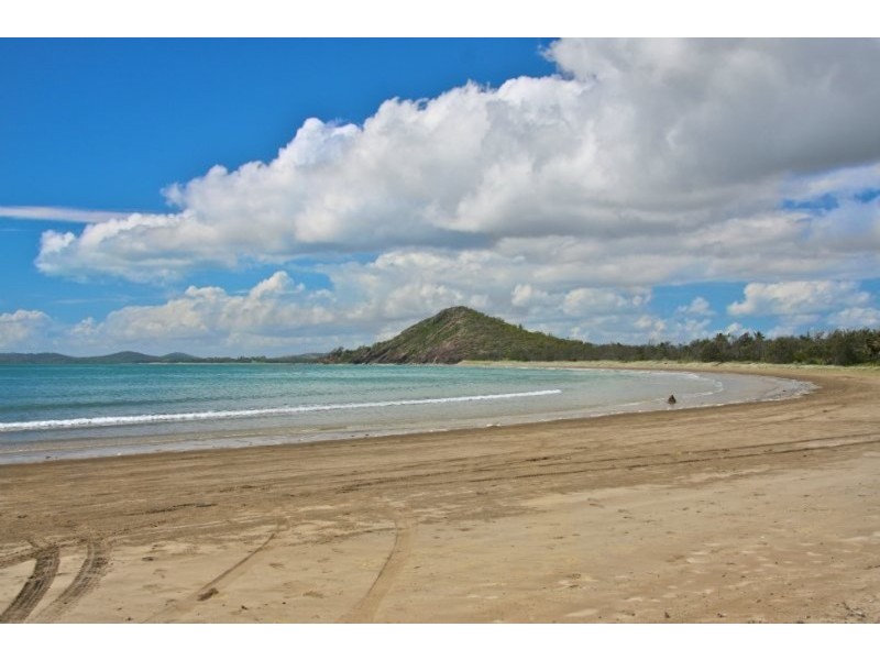 16 Waterpark Drive, Mulambin QLD 4703