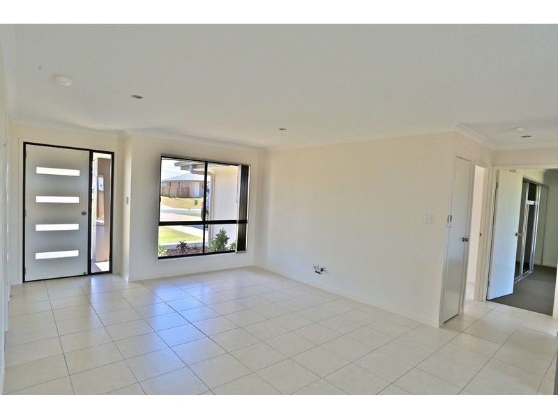 27 Timbers Beach Road, Zilzie QLD 4710