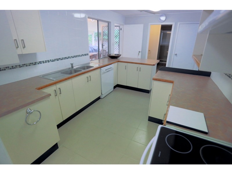 35 John Street, Emu Park QLD 4710