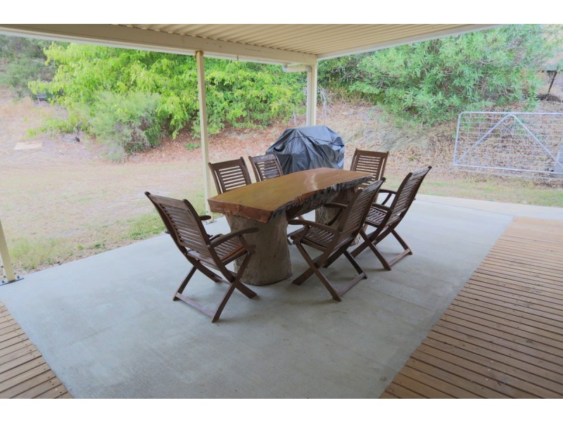 35 John Street, Emu Park QLD 4710