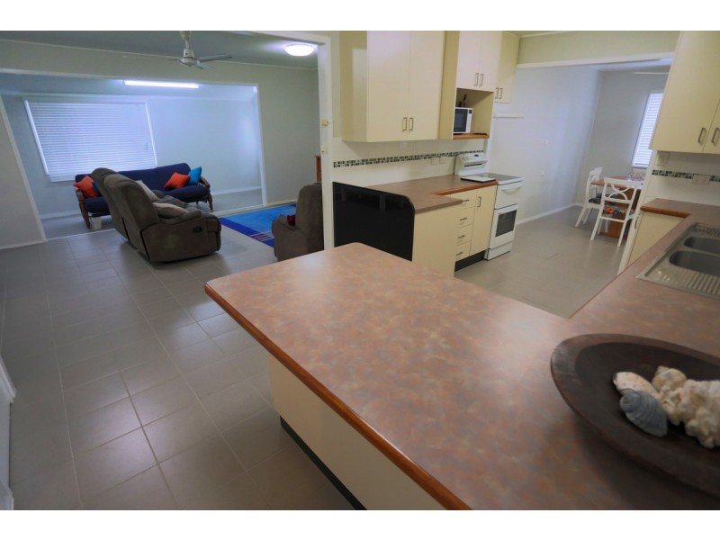 35 John Street, Emu Park QLD 4710