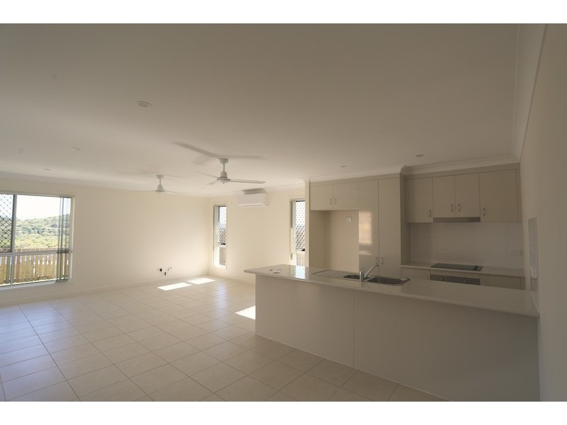 4 Barclay Avenue, Zilzie QLD 4710