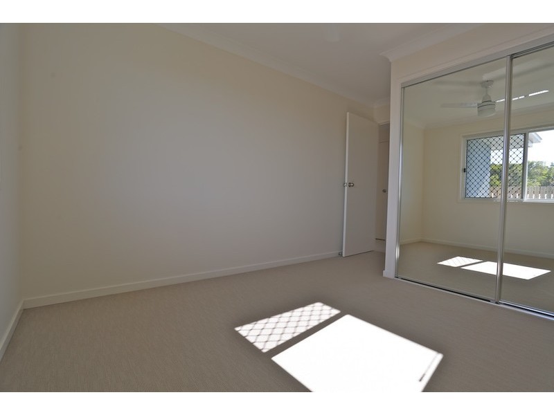 4 Barclay Avenue, Zilzie QLD 4710