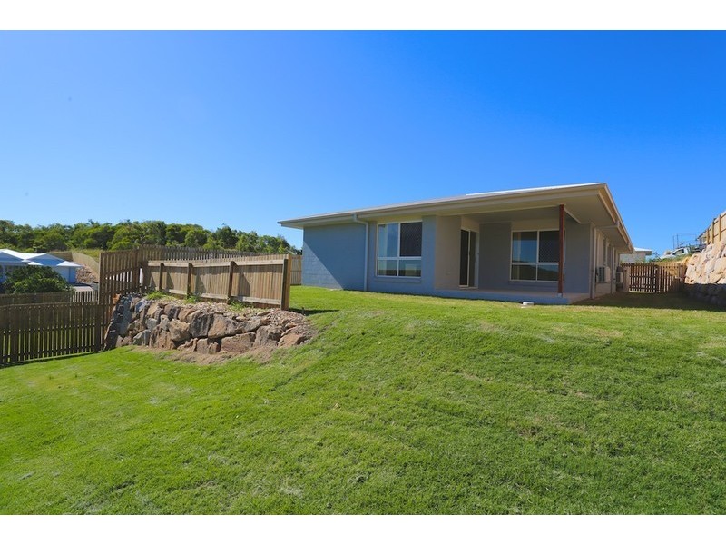 4 Barclay Avenue, Zilzie QLD 4710